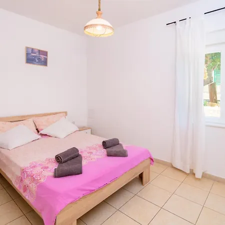 Ajp Apartment Posedarje